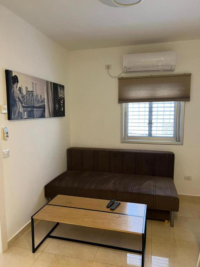 Apartments4You Etsel Bat Yam Exterior foto